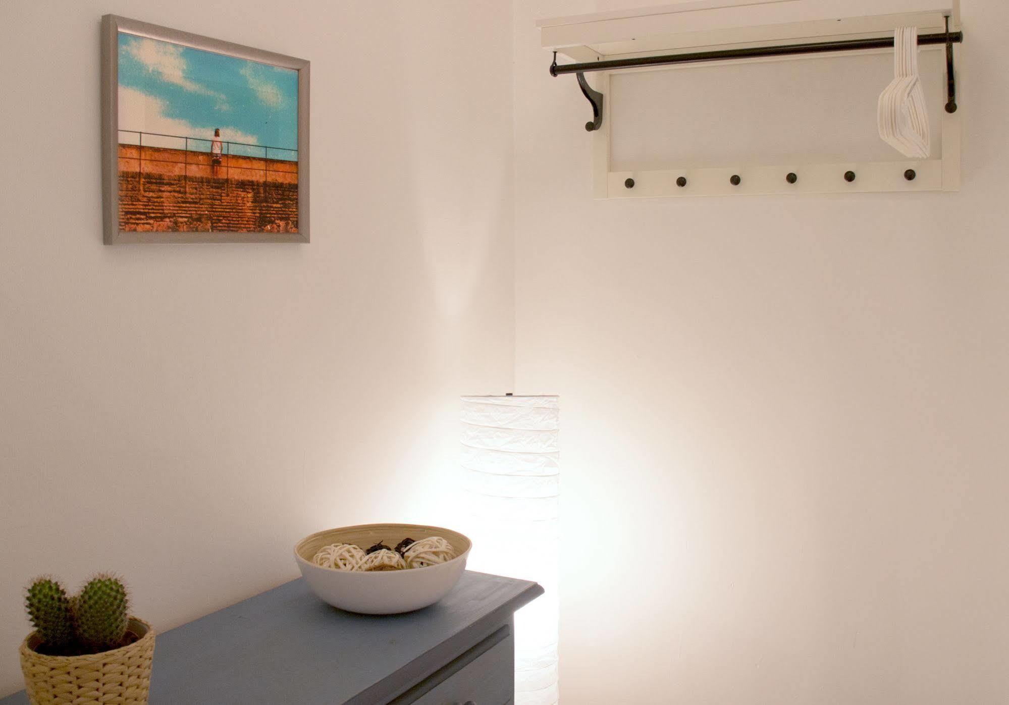 Lollipop Flats City Centre Deluxe Suite 马德里 外观 照片