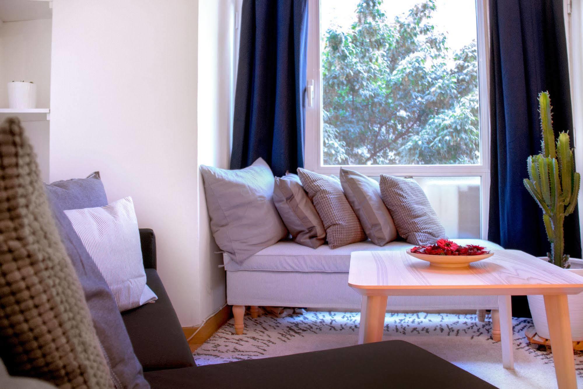 Lollipop Flats City Centre Deluxe Suite 马德里 外观 照片